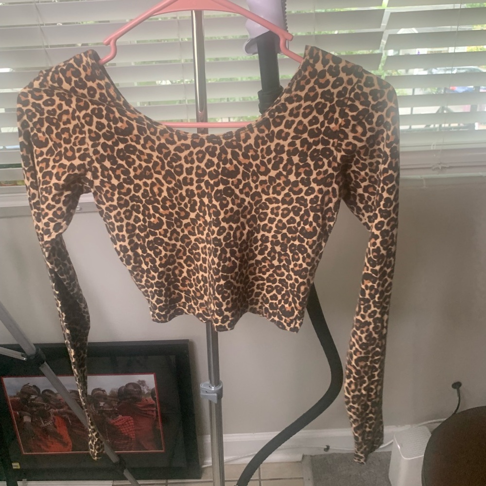 American Apparel cheetah crop